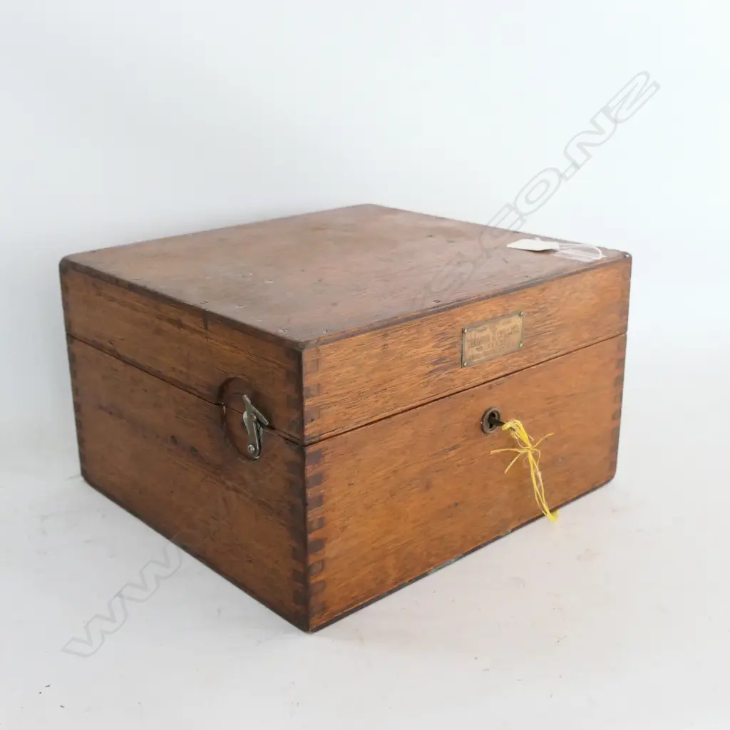 TAMAYA SEXTANT, GREY PAINTED FRAME, BATTERY ILLUMINATED ARC, ONLY ONE SCOPE, IN BOX Image 1++